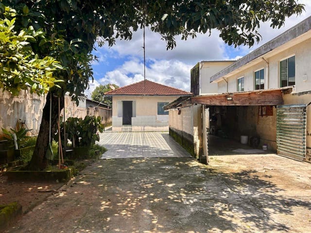 Casa com 544m² 3 quartos e 3 banheiros, à venda, no bairro Centro em Bertioga