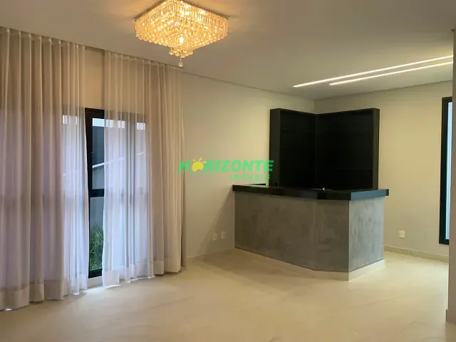 Casa 4 quartos e 6 banheiros, para alugar, no bairro Urbanova em São José dos Campos