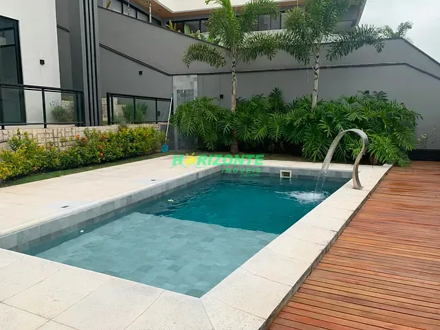 Casa 4 quartos e 6 banheiros, para alugar, no bairro Urbanova em São José dos Campos