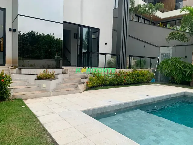 Casa 4 quartos e 6 banheiros, para alugar, no bairro Urbanova em São José dos Campos