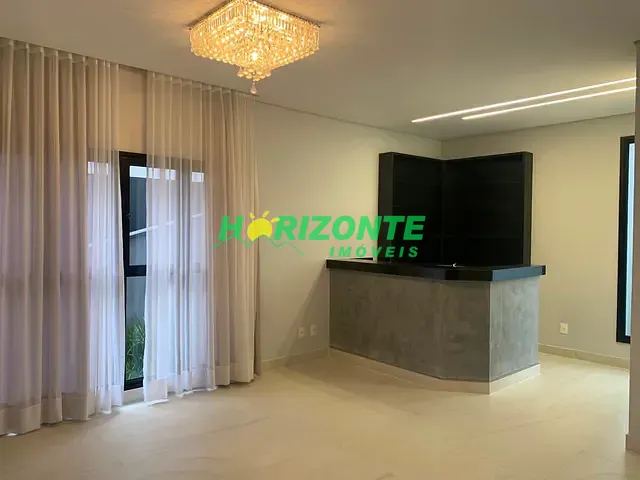 Casa 4 quartos e 6 banheiros, para alugar, no bairro Urbanova em São José dos Campos
