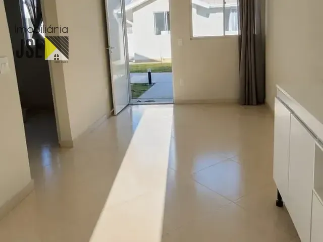 Casa 2 quartos e 1 banheiro, para alugar, no bairro Jardim Panorama em Caçapava