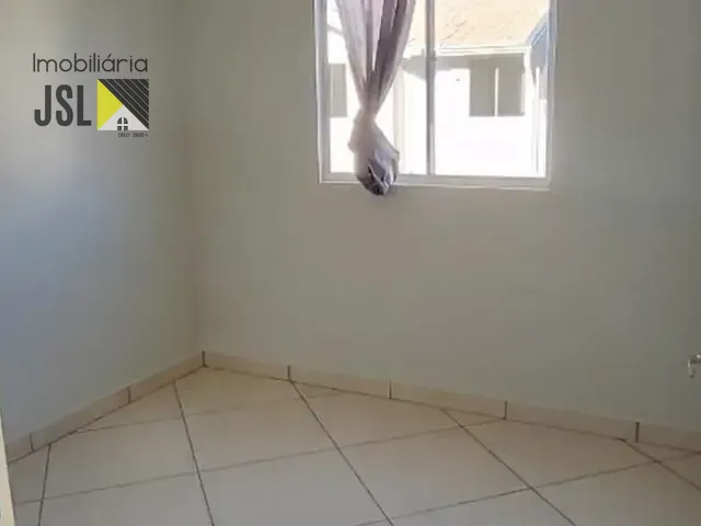 Casa 2 quartos e 1 banheiro, para alugar, no bairro Jardim Panorama em Caçapava