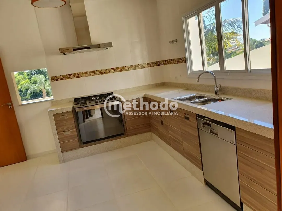 Casa, 3 quartos, 293 m² - Foto 3