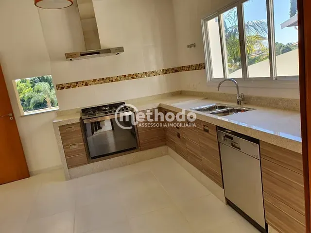 Casa com 535m² 3 quartos e 5 banheiros, à venda, no bairro Caminhos de San Conrado em Campinas