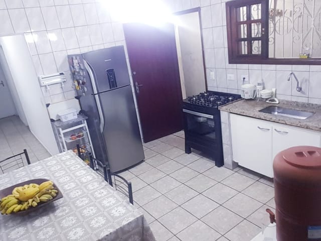 Casa com 250m² 2 quartos e 2 banheiros, à venda, no bairro Parque Senhor do Bonfim em Taubaté