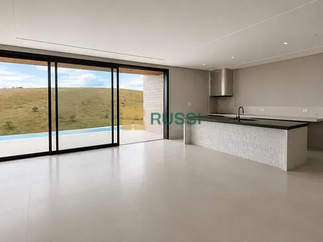 Casa com 535m² 4 quartos e 6 banheiros, à venda, no bairro Condomínio Residencial Alphaville II em São José dos Campos