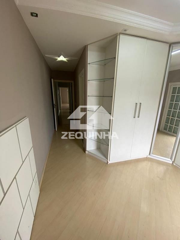 Casa, 3 quartos, 219 m² - Foto 23