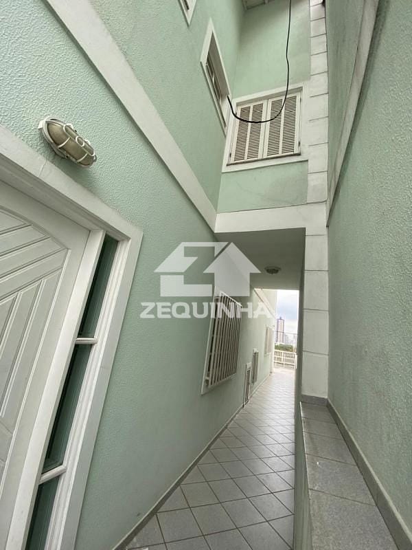 Casa, 3 quartos, 219 m² - Foto 25