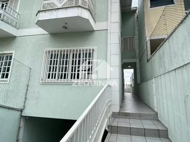Casa com 127m² 3 quartos e 3 banheiros, à venda, no bairro Umuarama em Osasco