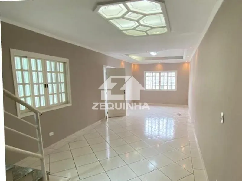 Casa, 3 quartos, 219 m² - Foto 12