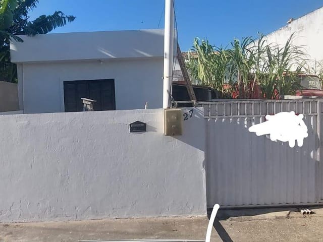 Casa com 176m² 2 quartos e 1 banheiro, à venda, no bairro penha em Campos dos Goytacazes