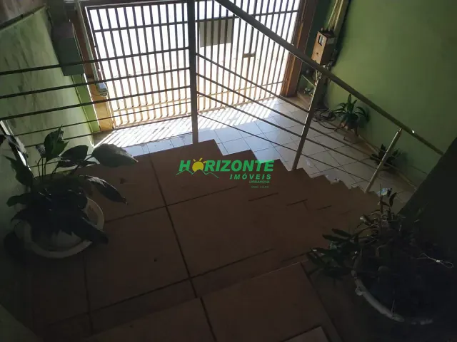 Casa 3 quartos e 2 banheiros, à venda, no bairro Bosque dos Eucaliptos em São José dos Campos