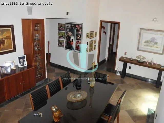 Casa com 720m² 3 quartos e 4 banheiros, à venda, no bairro VILA HARMONIA em ARARAQUARA