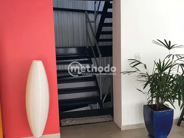 Casa com 1160m² 3 quartos e 3 banheiros, à venda, no bairro Estância Suíça em Serra Negra