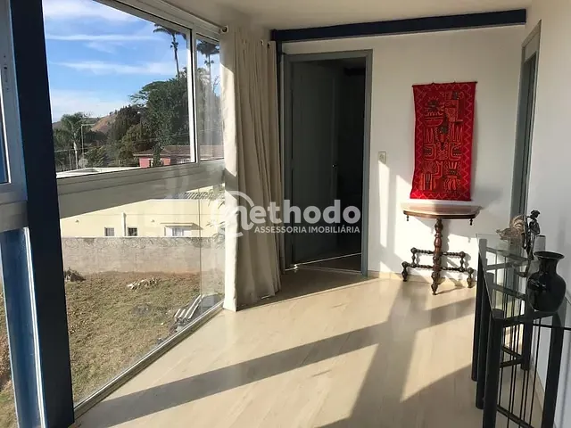 Casa com 1160m² 3 quartos e 3 banheiros, à venda, no bairro Estância Suíça em Serra Negra