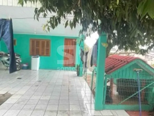 Casa com 450m² 3 quartos e 2 banheiros, à venda, no bairro Universitário em Chapecó