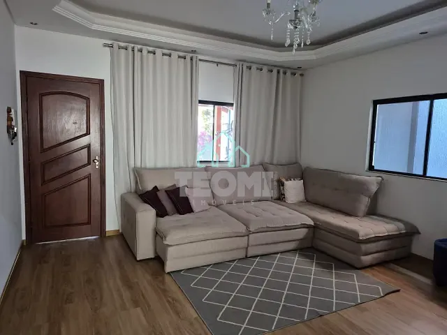 Casa 3 quartos e 3 banheiros, à venda ou para alugar, no bairro Parque das Flores em Taubaté