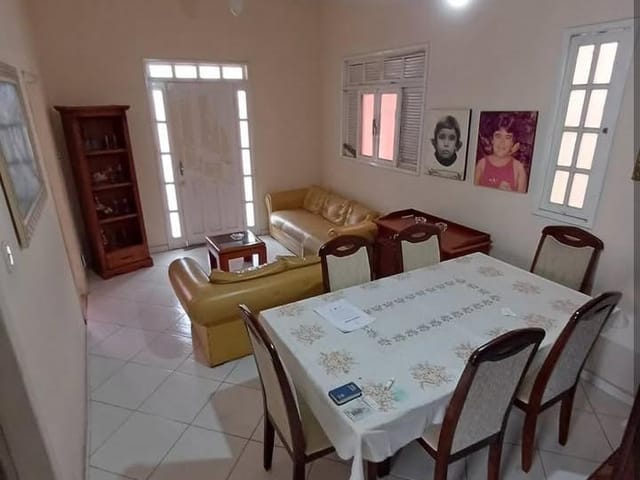 Casa com 360m² 3 quartos e 1 banheiro, à venda, no bairro Parque Califórnia em Campos dos Goytacazes