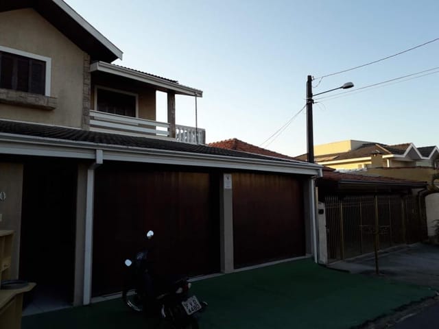 Foto do Casa - Casa com 4 dormitórios para alugar, 255 m² por R$ 6.080,00/mês - Jardim das Indústrias - São José dos Campos/SP | INDEPENDENCE NEGOCIOS IMOBILIARIOS LTDA