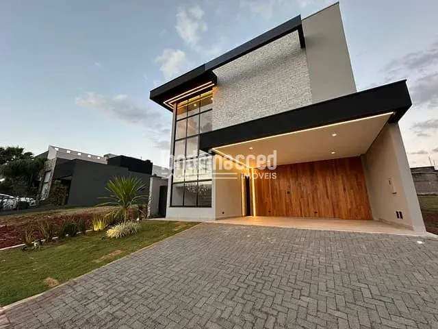 Casa com 256m² 3 quartos e 4 banheiros, à venda, no bairro CONDOMÍNIO TANGARÁ em Londrina