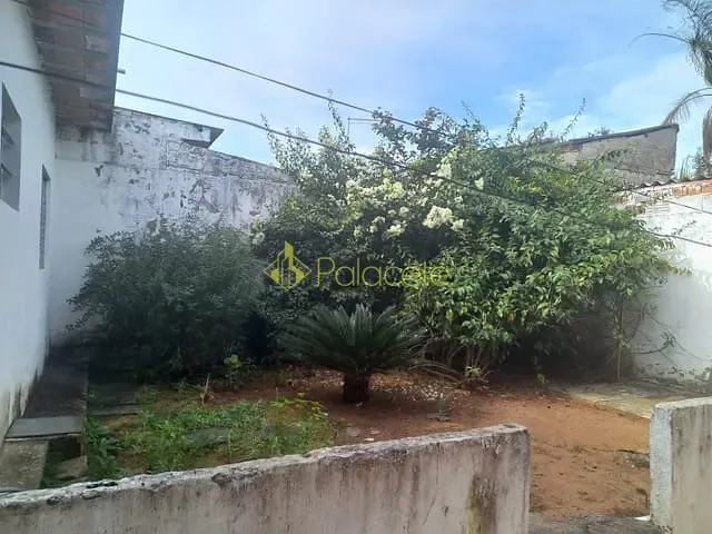 Casa 2 quartos e 1 banheiro, à venda, no bairro Conjunto Residencial Araretama em Pindamonhangaba