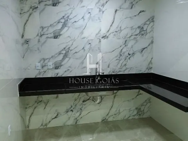 Casa com 150m² 3 quartos e 1 banheiro, à venda, no bairro Goiânia 2 em Goiânia