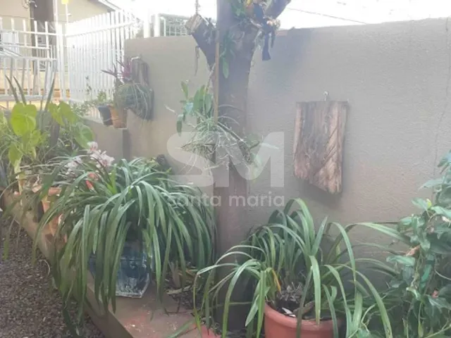 Casa 4 quartos e 2 banheiros, à venda, no bairro Jardim América em Chapecó