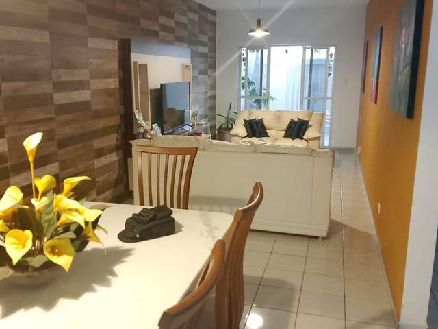 Casa 3 quartos e 2 banheiros, à venda, no bairro Água Fria em Recife