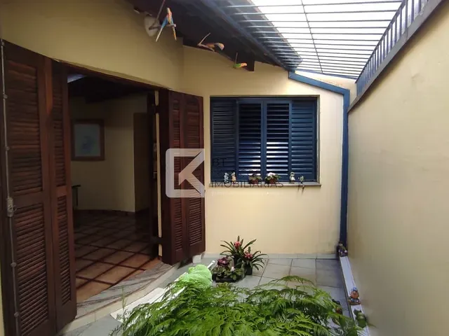 Casa com 257m², à venda, no bairro Centro em Indaiatuba