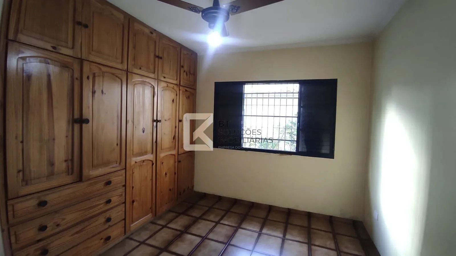 Casa, 1 quarto, 230 m² - Foto 10