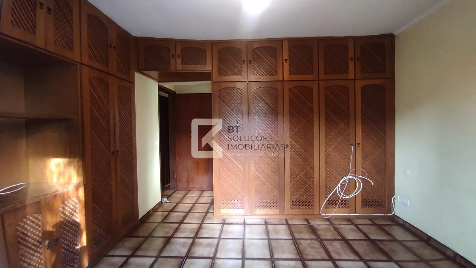 Casa, 1 quarto, 230 m² - Foto 11