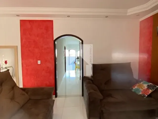 Casa com 250m² 2 quartos e 2 banheiros, à venda, no bairro Tulipas em Jundiaí