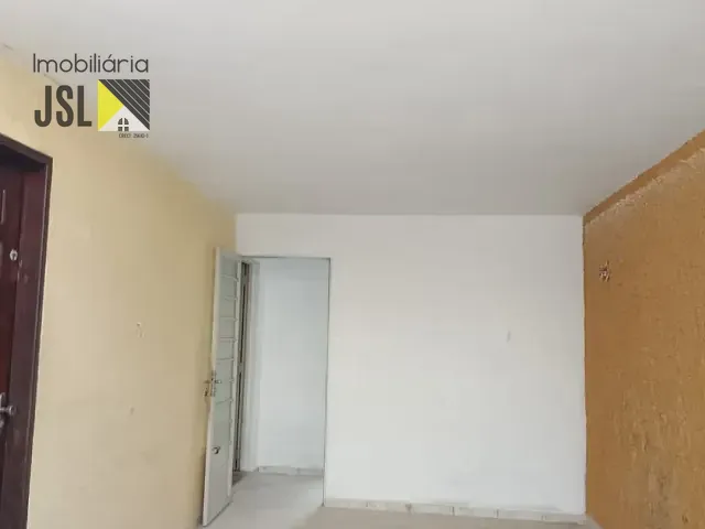 Casa com 290m² 3 quartos e 1 banheiro, à venda, no bairro Jardim Amália em Caçapava
