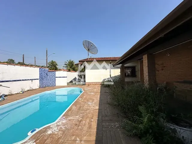 Casa com 250m² 2 quartos e 1 banheiro, à venda, no bairro Jardim Porto Novo em Caraguatatuba