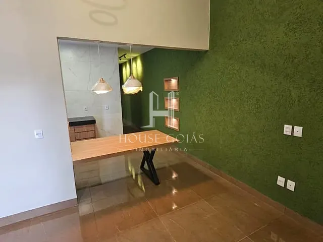 Casa 3 quartos e 3 banheiros, à venda, no bairro Jardim das Acácias em Aparecida de Goiânia