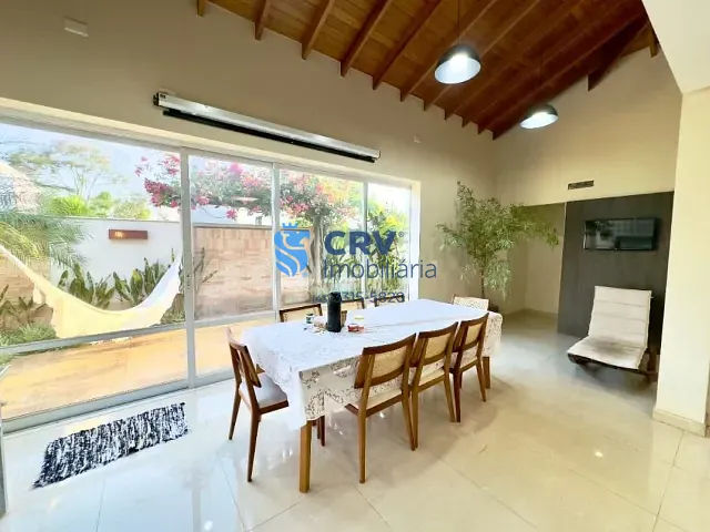 Casa com 277m² 3 quartos e 5 banheiros, à venda, no bairro Gleba Palhano em Londrina