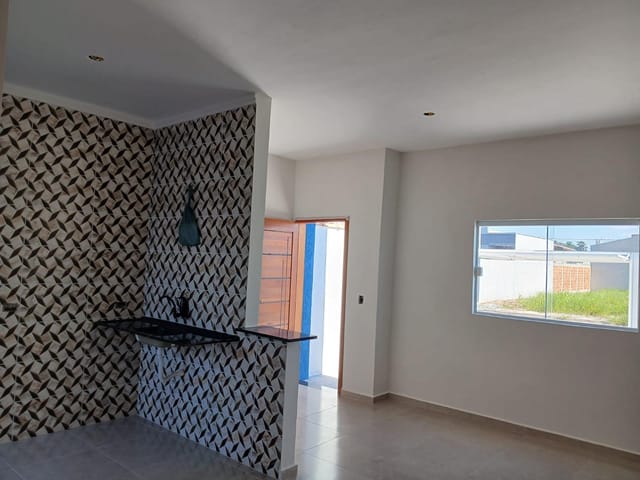 Casa com 125m² 3 quartos e 2 banheiros, à venda, no bairro Residencial e Comercial Portal dos Eucaliptos em Pindamonhangaba