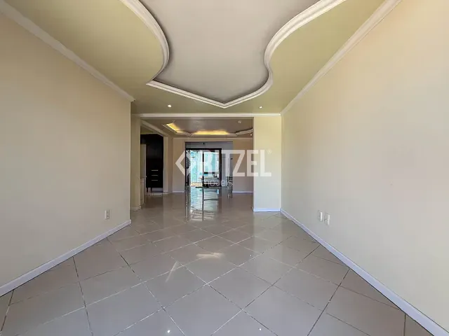 Casa 3 quartos e 4 banheiros, à venda, no bairro Industrial em Novo Hamburgo