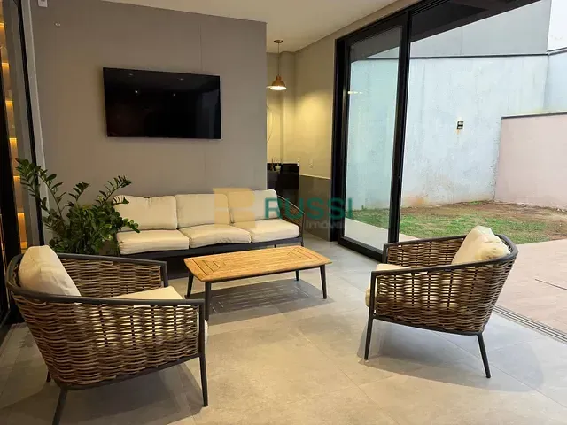 Casa com 495m² 5 quartos e 6 banheiros, à venda, no bairro Condomínio Residencial Alphaville II em São José dos Campos