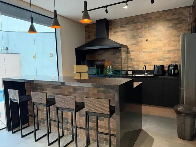 Casa com 495m² 5 quartos e 6 banheiros, à venda, no bairro Condomínio Residencial Alphaville II em São José dos Campos