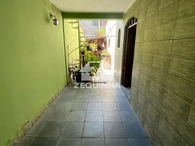 Casa com 141m² 3 quartos e 2 banheiros, à venda, no bairro Veloso em Osasco