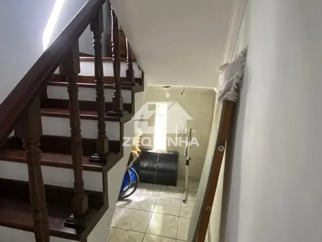 Casa com 141m² 3 quartos e 2 banheiros, à venda, no bairro Veloso em Osasco