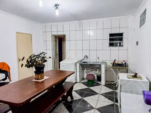 Casa com 250m² 4 quartos e 2 banheiros, à venda, no bairro Jardim Campinas em São Paulo
