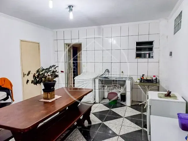 Casa com 250m² 4 quartos e 2 banheiros, à venda, no bairro Jardim Campinas em São Paulo
