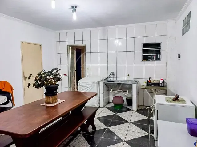 Casa com 250m² 4 quartos e 2 banheiros, à venda, no bairro Jardim Campinas em São Paulo