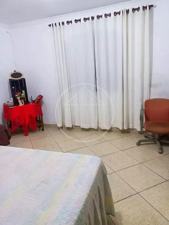 Casa, 4 quartos, 190 m² - Foto 11
