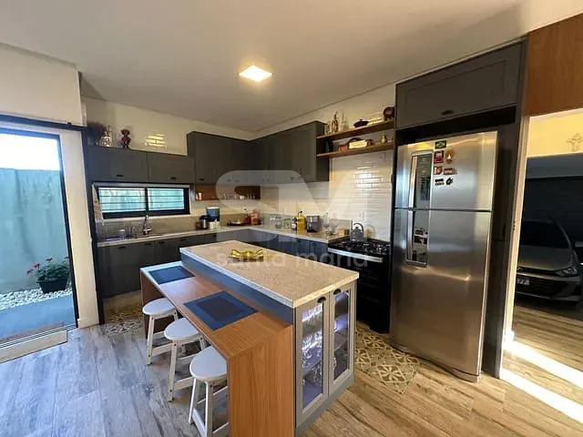 Casa com 582m² 3 quartos e 2 banheiros, à venda, no bairro Santos Dumont em Chapecó