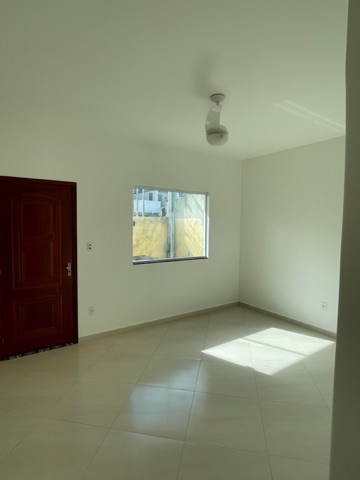 Casa 2 quartos e 1 banheiro, à venda, no bairro Parque Julião Nogueira  em Campos dos Goytacazes