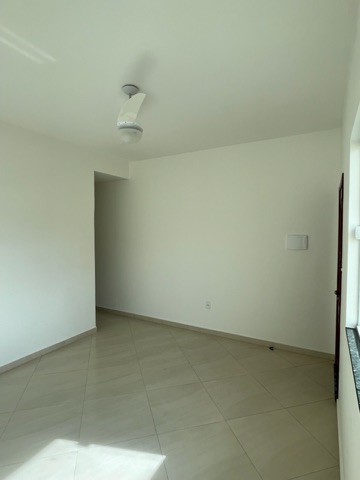 Casa 2 quartos e 1 banheiro, à venda, no bairro Parque Julião Nogueira  em Campos dos Goytacazes